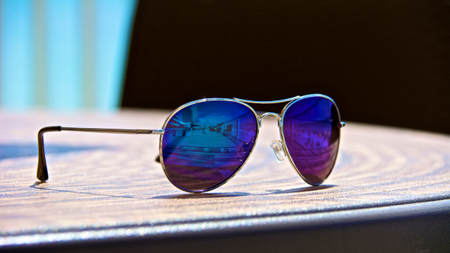 Illustration for article titled 6 Pairs Of Aviator Sunglasses You Can Wordlessly Hand Mom For Mother’s Day If Things Are Like That Right Now